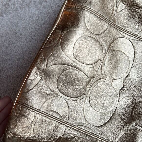Vintage COACH Authentic Metallic Gold Embossed Purse / Bag - Picture 15 of 15